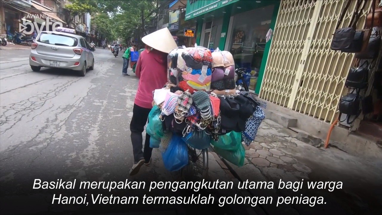#AWANIByte: Rezeki atas basikal
