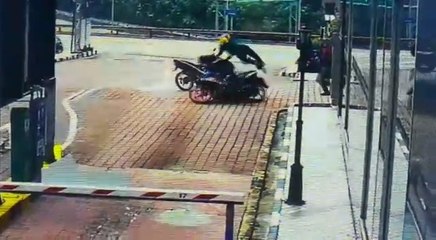 Penunggang Grab Food cedera lawan dua penyamun