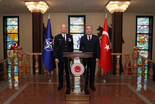 Son dakika haber! Bakan Akar, NATO Yüksek Müttefik Dönüşüm Komutanı Orgeneral Lavigne'yi kabul etti