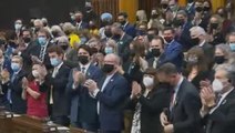 Zelenski, Kanada meclisine seslendi! Dinleyenler ayakta alkışladılar