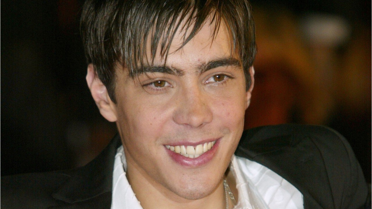 FEMME ACTUELLE - Grégory Lemarchal : son père reçoit la Légion d'honneur pour son combat contre la mucoviscidose