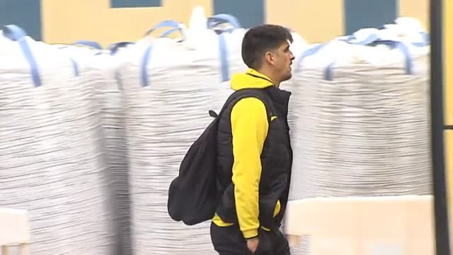 Emery: Ellos son los favoritos, juegan en casa y van a sentir la fortaleza de su afición