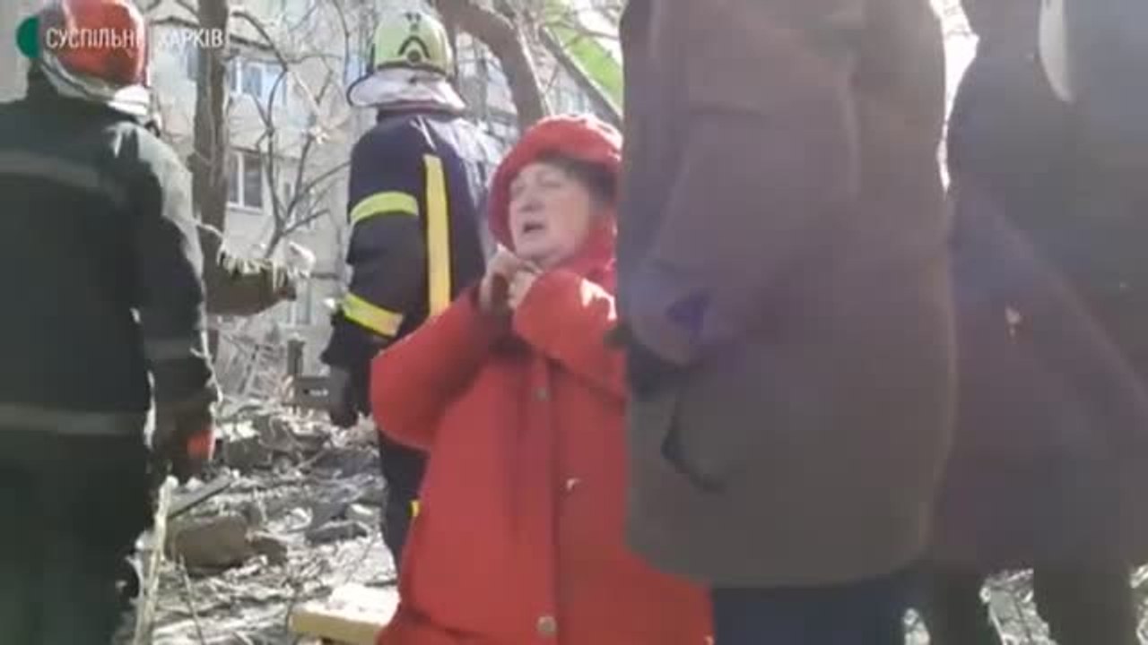 Járkov sigue sin caer en manos rusas y el Kremlin castiga con una lluvia de misiles objetivos civiles