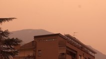 Il cielo arancione sopra Bolzano