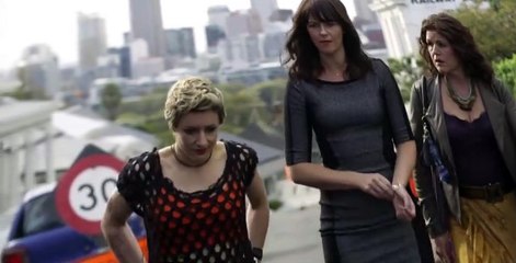 The Almighty Johnsons S03 E13