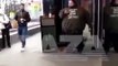 Un Russe menotté aux portes du McDonald’s pour protester contre la fermeture définitive