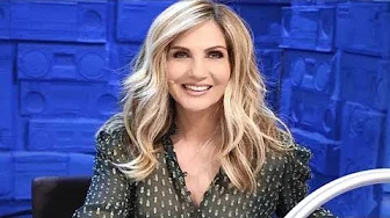 Striscia la notizia, arriva Lorella Cuccarini: sarà la nuova conduttrice accanto a Gerry Scotti Rota