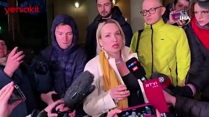 Rus kanalında pankart açan editörle ilgili gelişme: 14 saatten fazla sürdü!