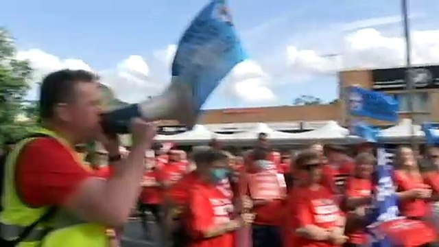 Teachers union says staff shortages in western Sydney are getting out of hand