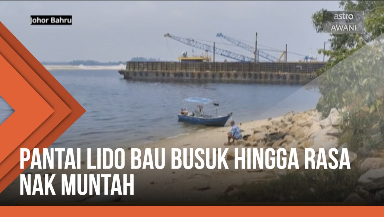 Pantai Lido masih berbau busuk