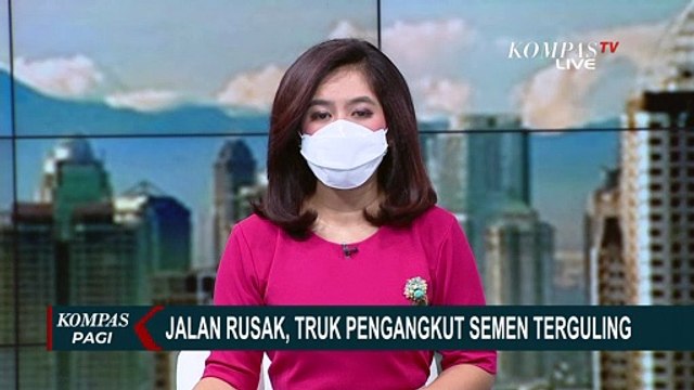 Truk Pembawa Bahan Baku Semen Terguling di Simpang - Bayah Akibat Jalan Rusak dan Bergelombang
