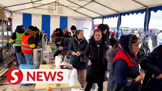 Ukrainians welcomed with hot meals in Moldova