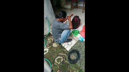 Uncle Harry skill: Climb pipe