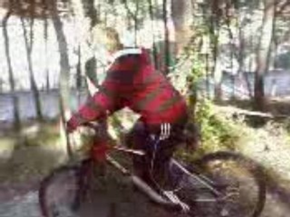 va sur notre blog http://vtt--pitiite--cascade.skyblog.fr