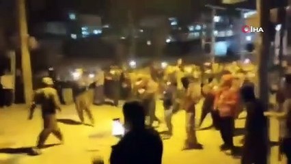 İran'da "Çarşamba Suri" kutlamalarında 13 kişi öldü, 814 kişi yaralandı