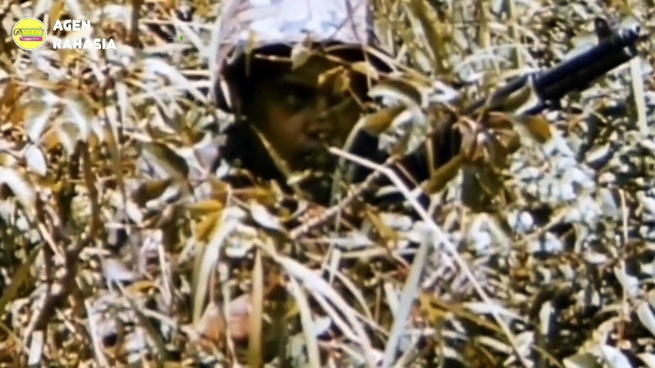 TENTARA INDONESIA DI HALANGI PASUKAN GAIB YANG AKHIRNYA MEMBANTU PEJUANG INDONESIA