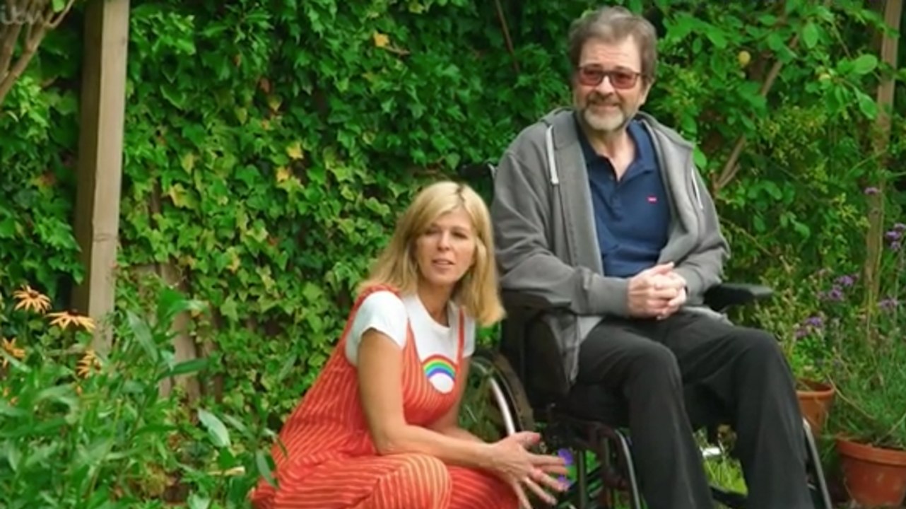 Kate Garraway shows Derek Draper around her well-being garden