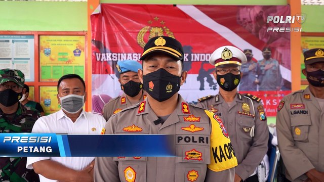 Kapolres Probolinggo Gelar Vaksinasi Merdeka Serentak di Kecamatan Leces