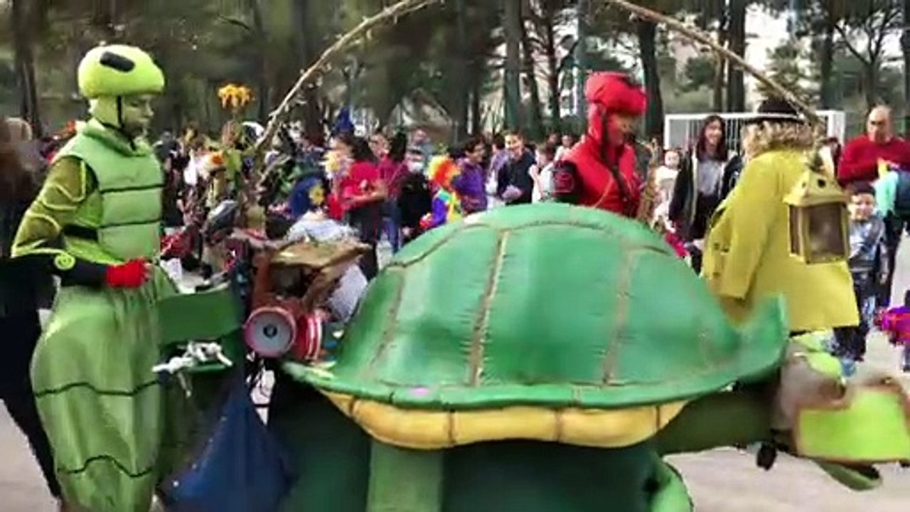 Martigues : musique maestro au carnaval de Canto !