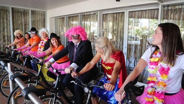 ILLAWARRA MERCURY Novotel, Peoplecare and TAFE Illawarra prepare for Amazing Race. Video Greg Ellis