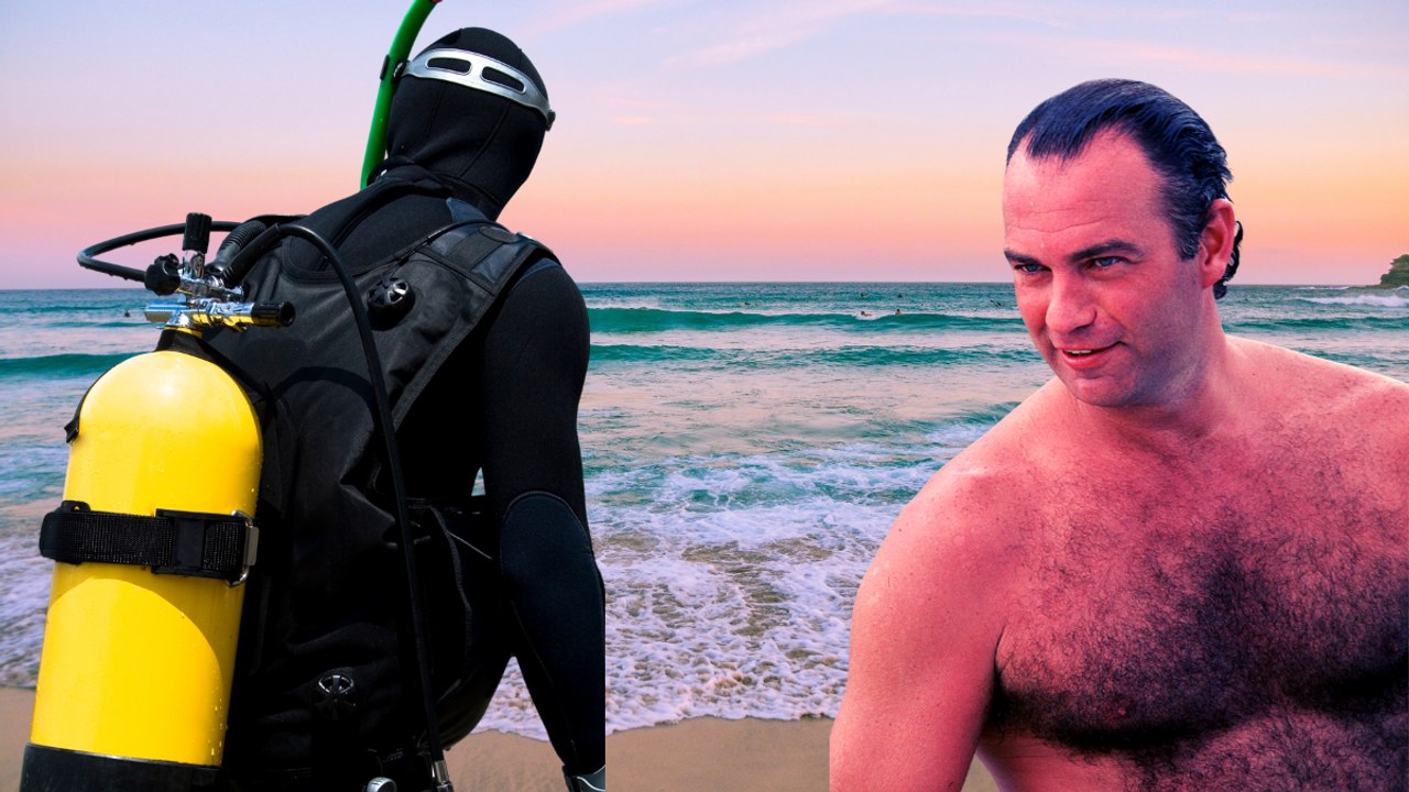 La primera vez de Bertín en una playa de gente sin ropa