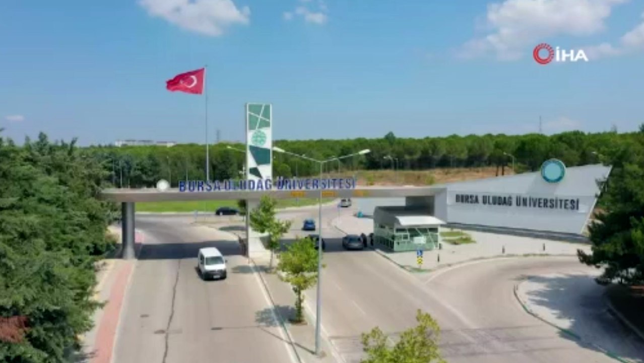 Üniversite yemekhanesinde şaşırtan anlar