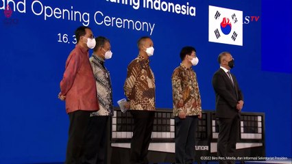 Penampakan Mobil Listrik Pertama Dibuat di RI yang Diresmikan Jokowi!