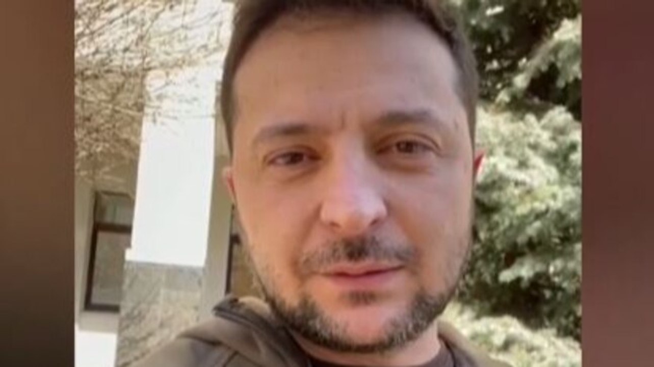 Watch: Ukrainian President Zelenskyy posts video from Kyiv