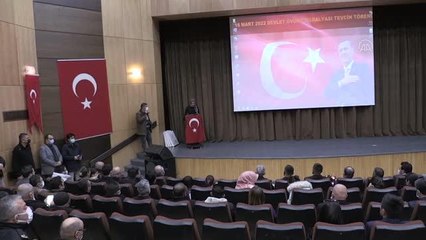 Şehit ailesiyle üç gaziye "Devlet Övünç Madalyası ve Beratı" verildi
