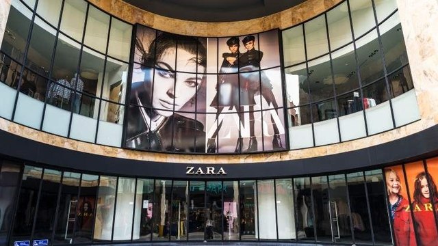 Inditex triplica beneficios en 2021 y se queda a un 11% de su récord de 2019