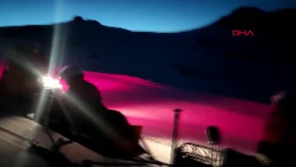 KAYAK YAPARKEN DÜŞÜP, BACAĞINI KIRDI