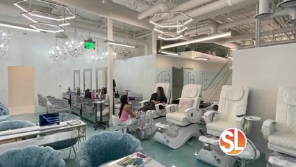 Get glam at The Hills Beauty Experience  SHORT: Get GLAM!