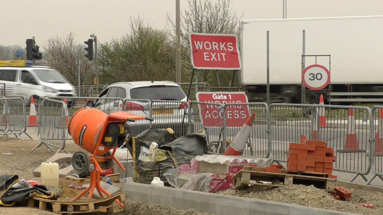 Local charity say they waste hundreds on fuel sitting in Medway Tunnel traffic