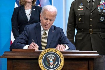 Son dakika: ABD Başkanı Joe Biden, Rusya Devlet Başkanı Vladimir Putin için "O bir savaş suçlusu" ifadesini kullandı.