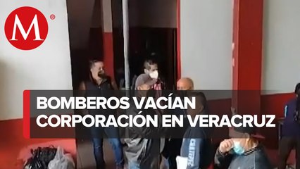 Bomberos de Veracruz se manifiestan y exigen destitución de comandante