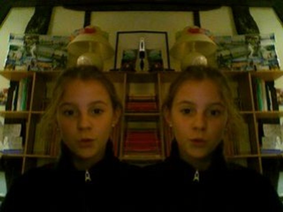 jumelle trop drole