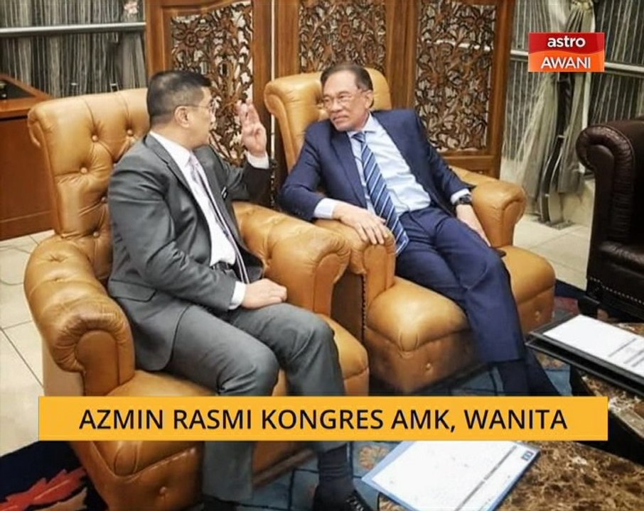 Azmin rasmi Kongres AMK, Wanita
