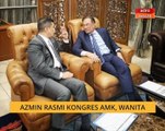 Azmin rasmi Kongres AMK, Wanita