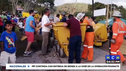 Mineros de Santa Bárbara se manifiestan para que los dejen trabajar