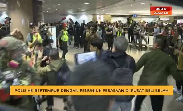 Polis HK bertempur dengan penunjuk perasaan di pusat beli belah