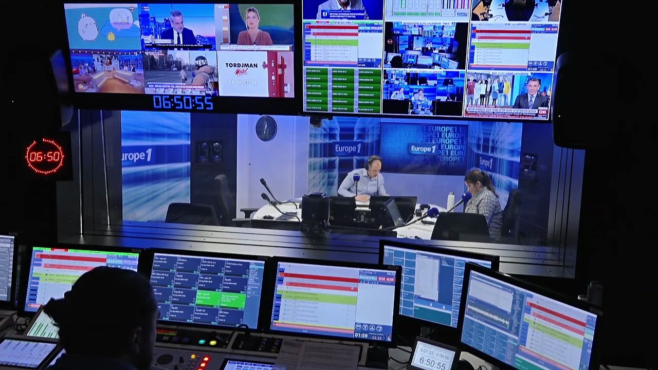 Une solution pour nettoyer les panneaux photovoltaïques automatiquement et sans eau