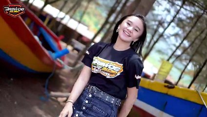 DJ TERBARU PALING HOREG - POM POM SLOW BASS RUDAL