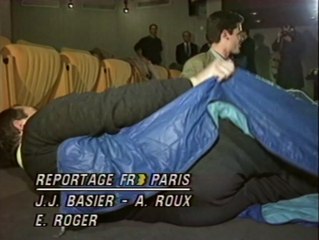 Quand Valérie Pécresse jouait les grévistes dans un amphi... en pleine nuit ! (VIDEO)