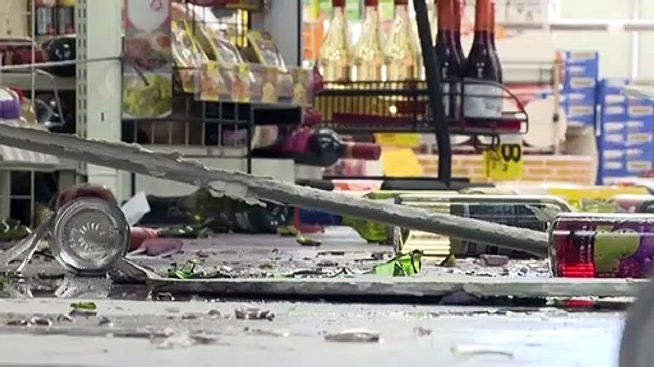 قتيل واحد وأكثر من 160 جريحا في زلزال اليابان ح...