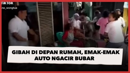 Gibah di Depan Rumah, Emak-emak Auto Ngacir Bubar Pas Bapak-bapak Banting Benda Ini