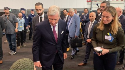 Le Roi Philippe à la rencontre des réfugiés ukrainiens enregistrés en Belgique