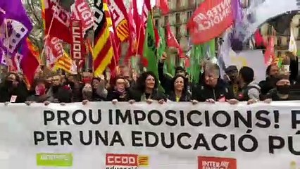 Manifestación  contra política de educación