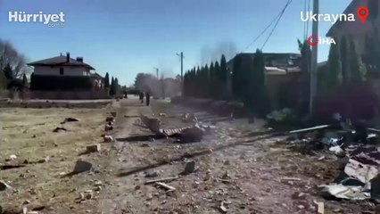 Rusya Kiev’de bir köyü vurdu