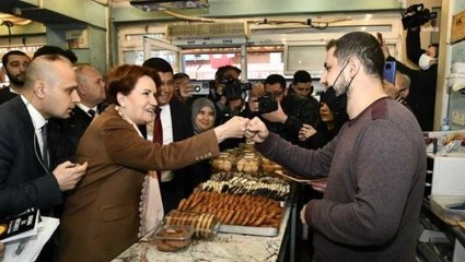 Meral Akşener Nazilli'deydi, mikrofonu vatandaşa uzattı, bir dokundu bin ah işitti