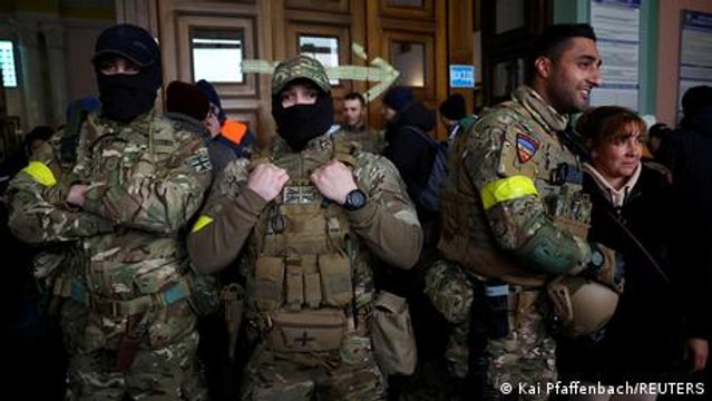 Foreign fighters support Ukrainian army